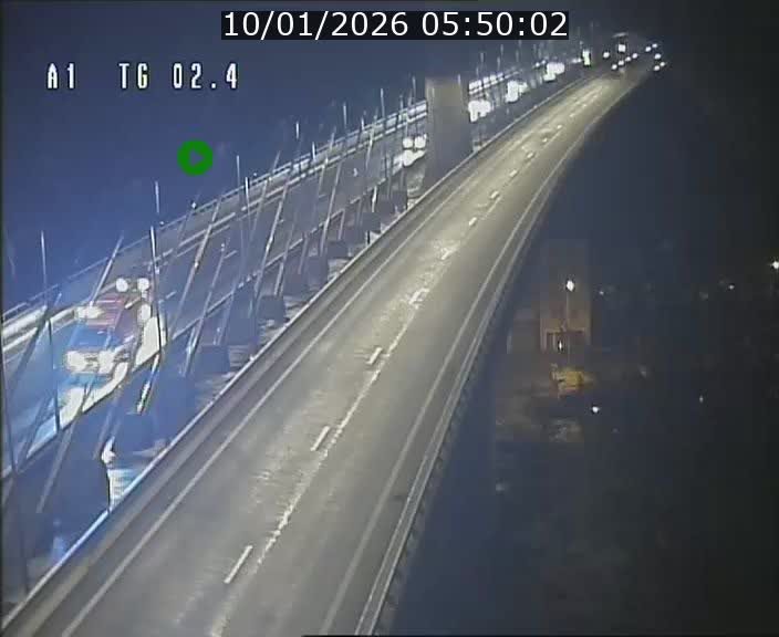 Traffic live webcam Luxembourg Sandweiler - A1 direction Luxembourg-ville - BK 2.4