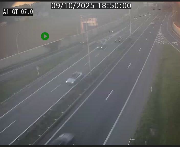 Traffic live webcam Luxembourg Cents - A1 direction Kirchberg - BK 7