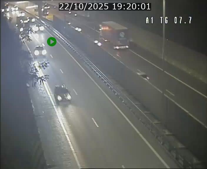Traffic live webcam Luxembourg Kirchberg - A1 direction Luxembourg-ville - BK 7.7