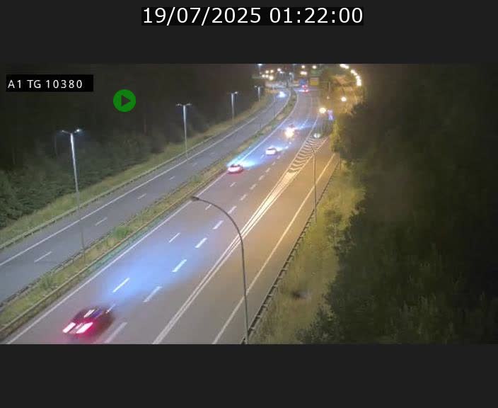 Traffic live webcam Luxembourg Senningerberg - A1 direction Luxembourg Kirchberg - BK 10.3