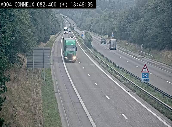 Webcam à hauteur de Conneux sur l'E411 en direction du sud de la Belgique
