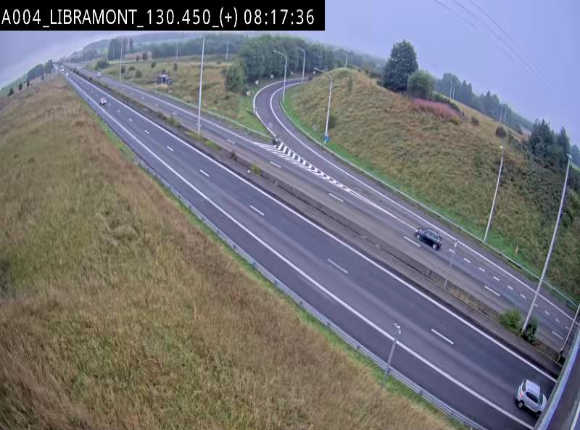 Webcam à Libramont sur l'E411 à la jonction avec la N89 menant vers Bouillon et la France. Vue orientée vers Arlon