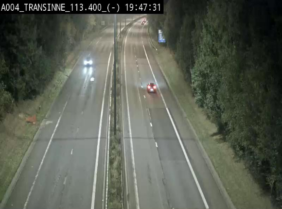 Caméra trafic E411 (A4) - Transinne direction Namur - BK 113.425