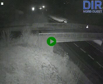 Webcam sur A84 à hauteur de Pont-Farcy, au niveau du pont autoroutier sur la Vire, au sud de Saint-Lô