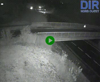 Webcam sur A84 à hauteur de Pont-Farcy, au niveau du pont autoroutier sur la Vire, au sud de Saint-Lô