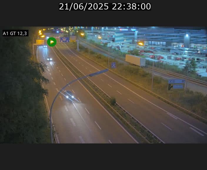 Traffic live webcam Luxembourg Senningerberg - A1 direction Allemagne - BK 12.3