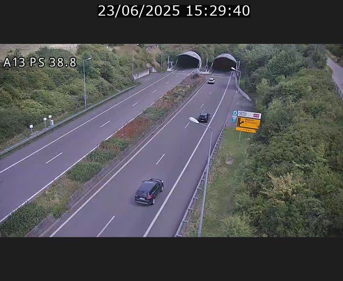 Webcam autoroute A13 à l'entrée ouest du tunnel Markusbierg à Schengen. Vue orientée vers Mondorf-les-Bains