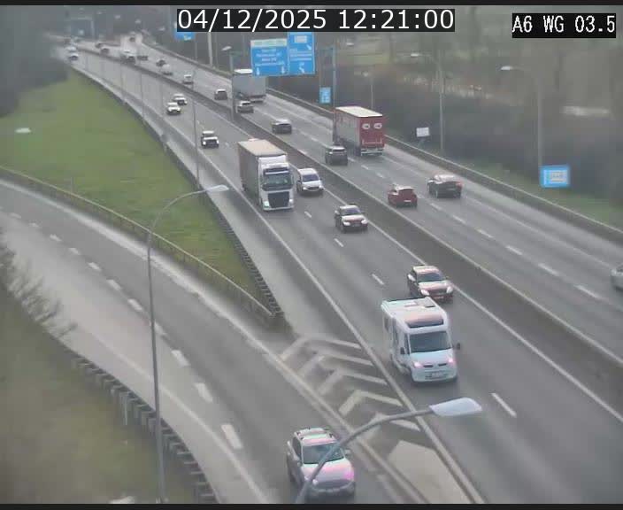 Traffic live webcam Luxembourg - Croix de Cessange - A6 - BK 3.5 - direction France/Allemagne