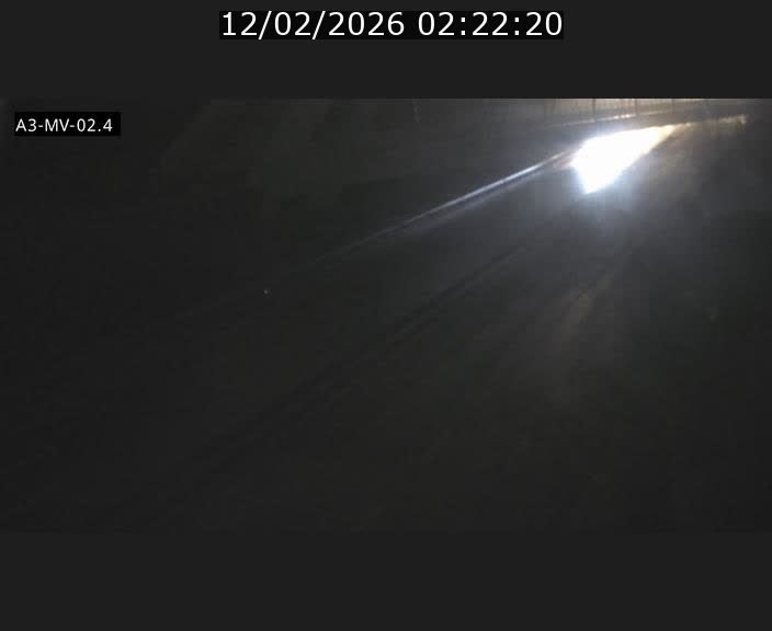 Webcam autoroute de la France (A3) au Luxembourg à Fentange, à proximité de la Croix de Gasperich. Vue orientée vers la Cloche d'Or