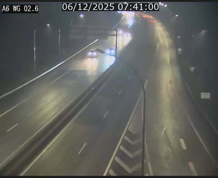 Traffic live webcam Luxembourg Croix de Cessange - A6 - BK 2.6 - direction France/Allemagne