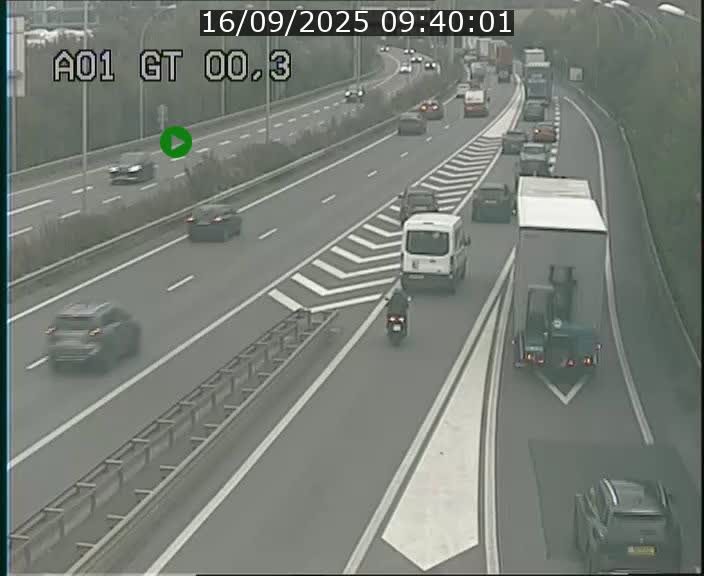 Traffic live webcam Luxembourg Croix de Gasperich - A1 direction Kirchberg - BK 0.3