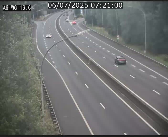 Traffic live webcam Luxembourg Aire de Capellen - A6 - BK 16.6 - direction Luxembourg/France/Allemagne