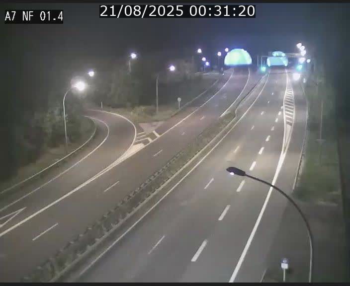 Caméra autoroute Luxembourg A7 - Echangeur Waldhaff - direction Tunnel Stafelter