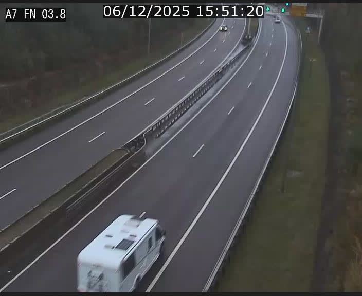 Caméra autoroute Luxembourg A7 - Passage à gibier Rëngelbour - direction Tunnel Stafelter