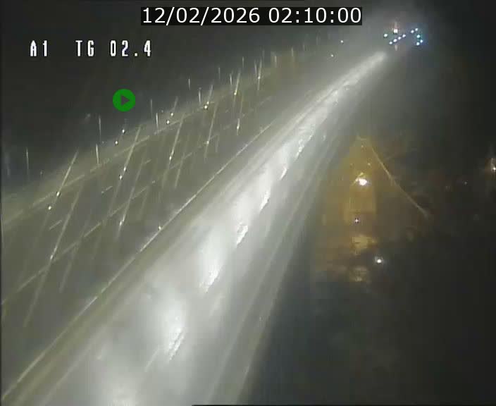 Traffic live webcam Luxembourg Sandweiler - A1 direction Luxembourg-ville - BK 2.4
