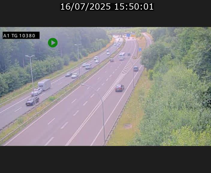 Traffic live webcam Luxembourg Senningerberg - A1 direction Luxembourg Kirchberg - BK 10.3