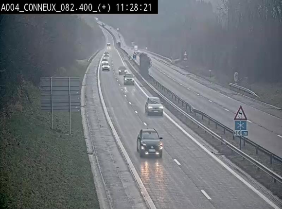 Webcam à hauteur de Conneux sur l'E411 en direction du sud de la Belgique