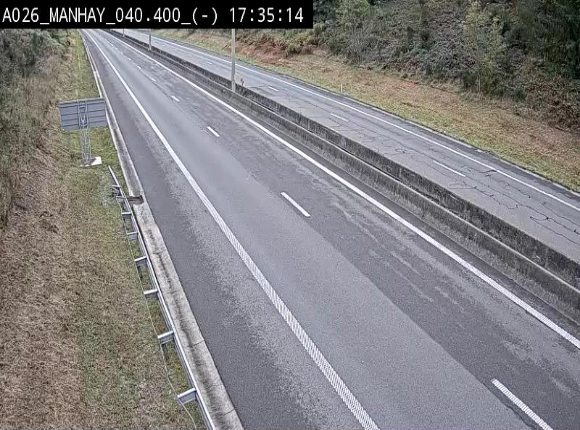 Webcam autoroute A26/E25 à hauteur de Manhay, après la jonction avec la N651 en direction de Liège - BK 40.4