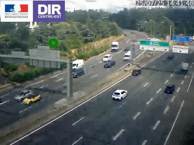 Caméra de circulation routière sur le boulevard périphérique Laurent Bonnevay de Lyon (D383) à hauteur de Bron, avant la jonction avec l'A43. Vue orientée vers l'échangeur