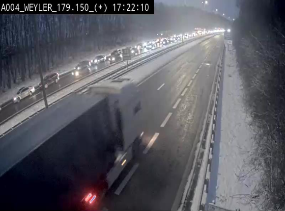 Webcam entre la sortie Arlon et la sortie Weyler sur l'E411. Vue orientée vers Luxembourg