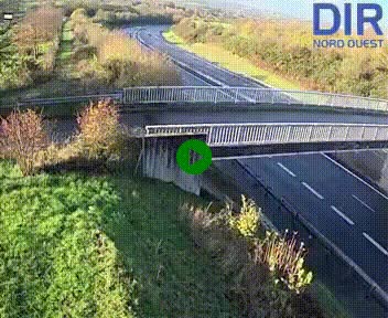 Webcam sur A84 à hauteur de Pont-Farcy, au niveau du pont autoroutier sur la Vire, au sud de Saint-Lô