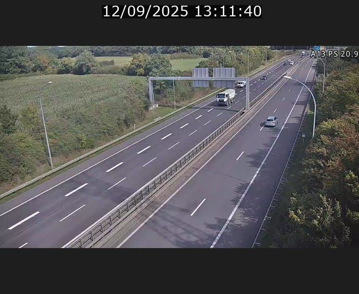 Traffic live webcam Luxembourg Croix de Bettembourg, rond-point d'Hellange - A13 direction Allemagne - BK 20.9