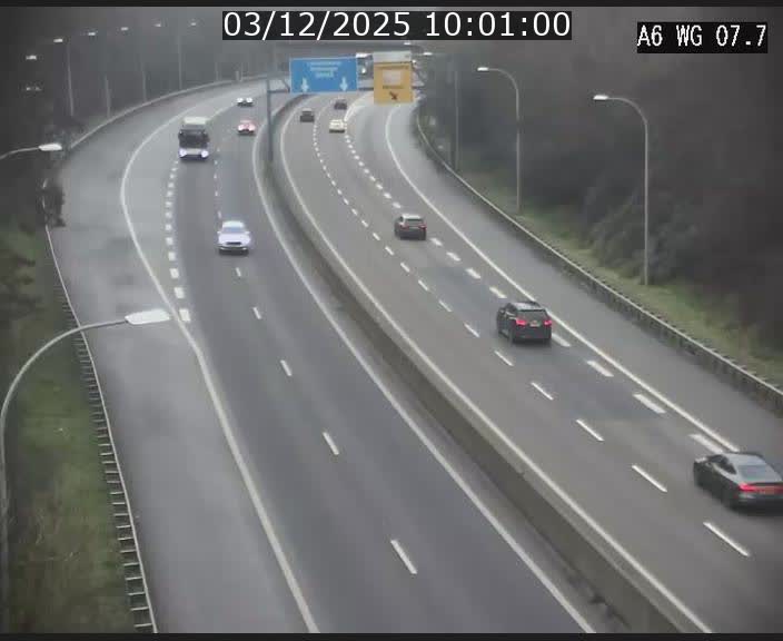 Traffic live webcam Luxembourg - Bridel - A6 - BK 7.7 - direction Belgique