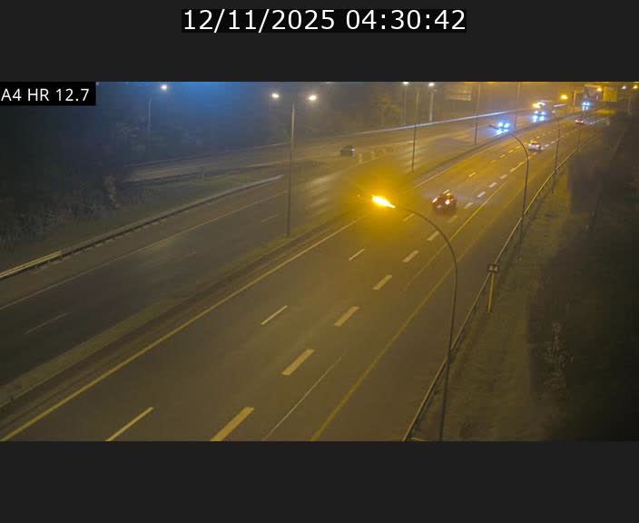 Traffic live webcam Luxembourg Esch sur Alzette - A4 - BK 12.7 - direction Esch-Belval