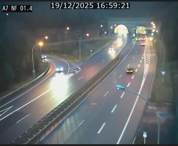 Caméra autoroute Luxembourg A7 - Echangeur Waldhaff - direction Tunnel Stafelter
