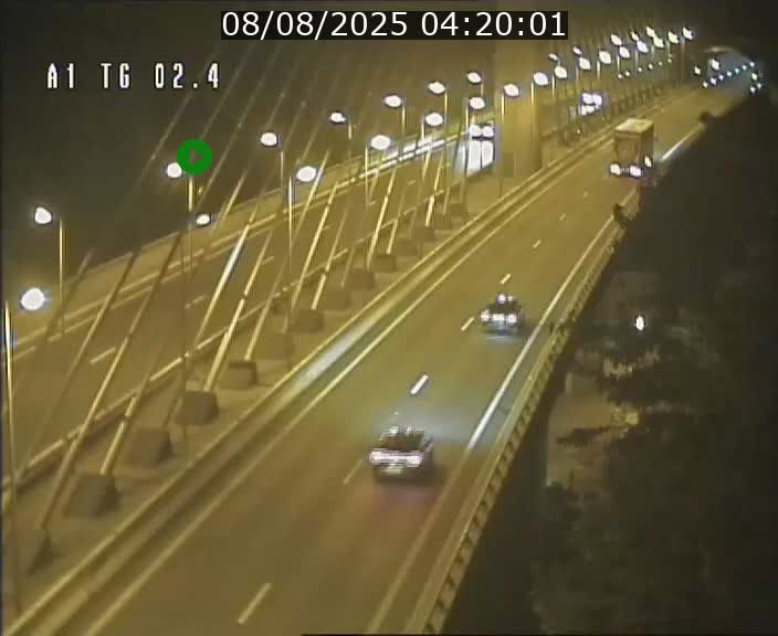 Traffic live webcam Luxembourg Sandweiler - A1 direction Luxembourg-ville - BK 2.4