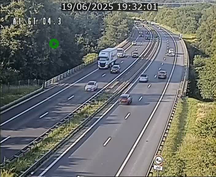 Traffic live webcam Luxembourg Itzig - A1 direction Sandweiler - BK 4.3