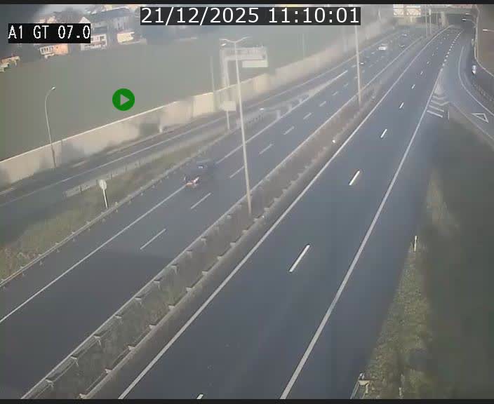 Traffic live webcam Luxembourg Cents - A1 direction Kirchberg - BK 7