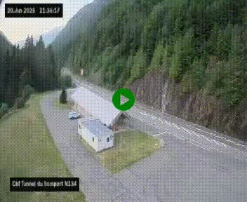 Webcam à l'entrée du tunnel du Somport, côté français, sur la N134, dans les Pyrénées, en direction de l'Espagne, à 1116 mètres d'altitude