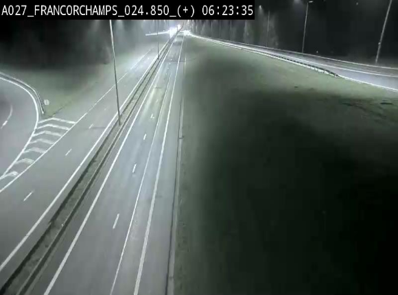 Caméra autoroutière à proximité du circuit de Spa-Francorchamps à Stavelot sur l'A27/E42