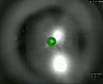 Webcam au carrefour de la croisade, à la jonction entre la N22 et la N320, avant le poste de douane franco-andorrane. Webcam à 1790 mètres d'altitude