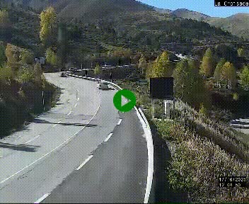Webcam au carrefour de la croisade, à la jonction entre la N22 et la N320, avant le poste de douane franco-andorrane. Webcam à 1790 mètres d'altitude