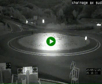 Webcam au nord d'Ax-les-Thermes au niveau de l'aire de chaînage de la N20. Vue orientée vers les Pyrénées, en direction de Pas de la Case