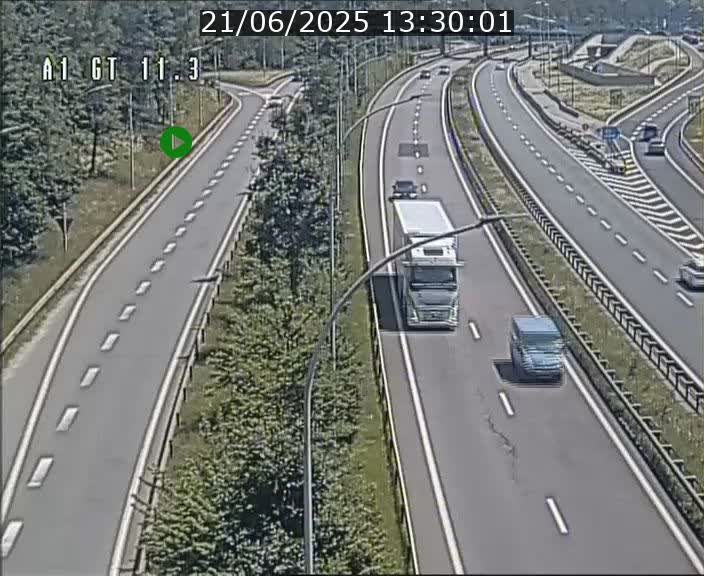 Traffic live webcam Luxembourg Senningerberg - A1 direction Allemagne - BK 11.3