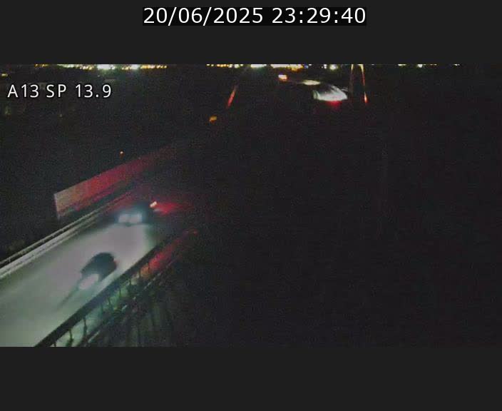 Traffic live webcam Luxembourg Kayl - A13 direction Esch-sur-Alzette/Luxembourg-ville - BK 13.9