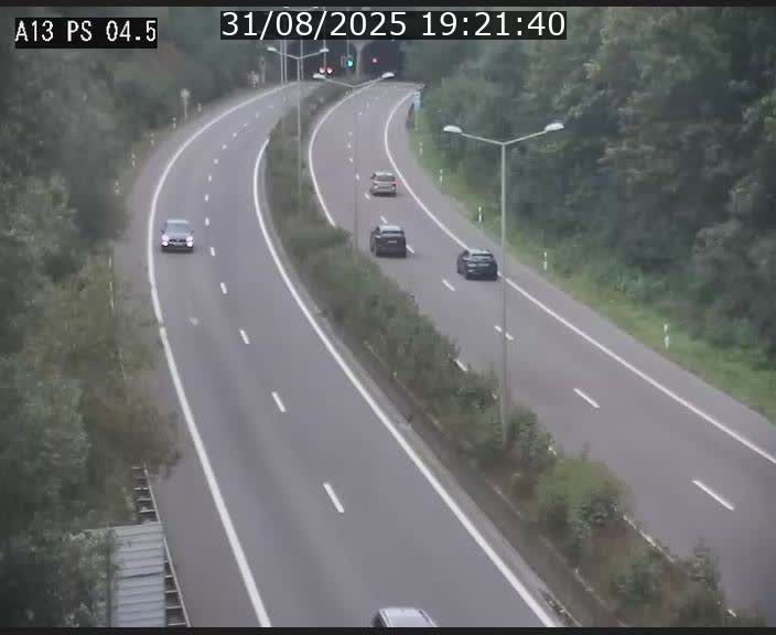 Traffic live webcam Luxembourg Differdange - A13 direction Esch-sur-Alzette - BK 4.5
