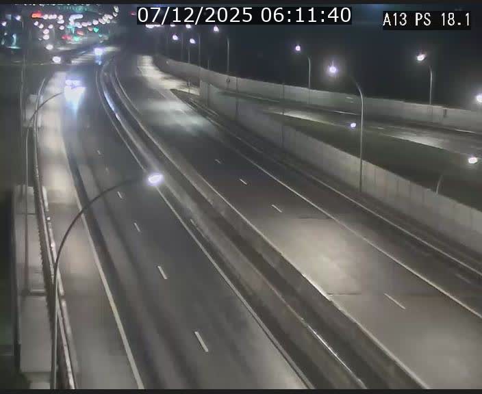 Traffic live webcam Luxembourg Dudelange - A13 direction Croix de Bettembourg - BK 18.1