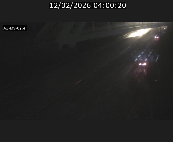 Webcam autoroute de la France (A3) au Luxembourg à Fentange, à proximité de la Croix de Gasperich. Vue orientée vers la Cloche d'Or
