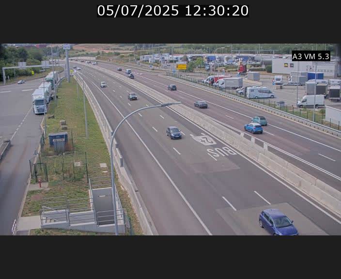 Traffic live webcam Luxembourg Aire de Berchem - A3 - BK 5 - direction France