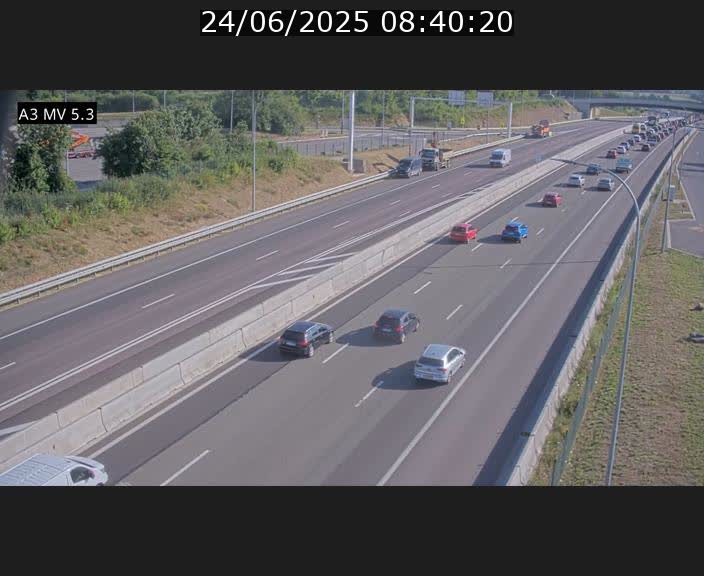 Webcam à l'Aire de Berchem au Luxembourg sur l'A3. Vue orientée vers la France