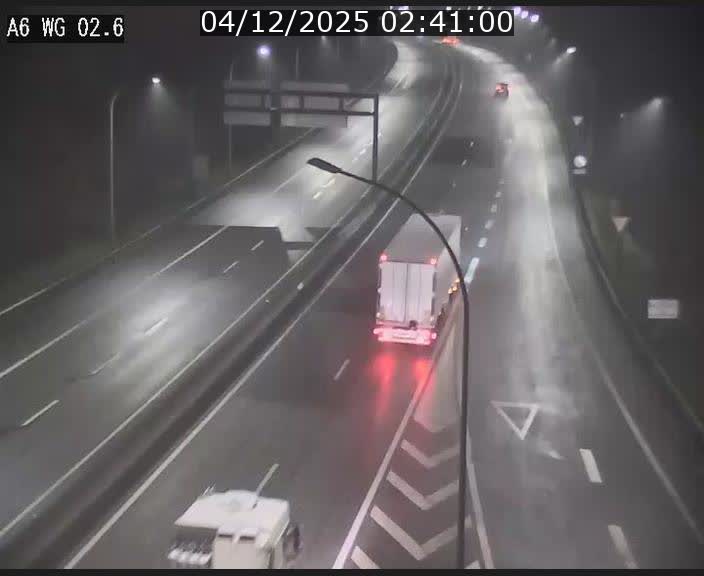 Traffic live webcam Luxembourg Croix de Cessange - A6 - BK 2.6 - direction France/Allemagne