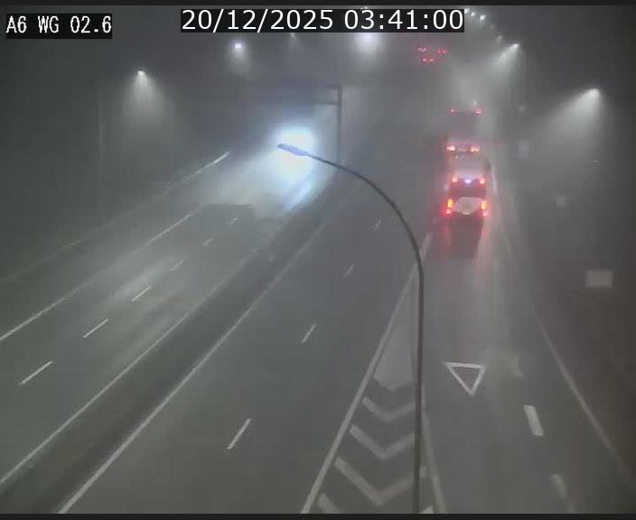 Traffic live webcam Luxembourg Croix de Cessange - A6 - BK 2.6 - direction France/Allemagne