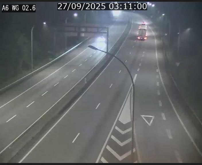 Traffic live webcam Luxembourg Croix de Cessange - A6 - BK 2.6 - direction France/Allemagne