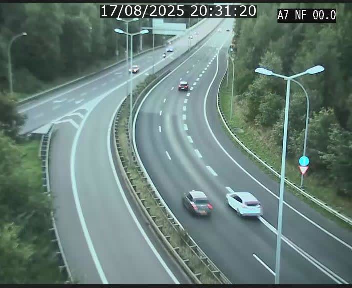 Caméra autoroute Luxembourg A7 - Echangeur A1/A7 Grünewald direction Tunnel Stafelter