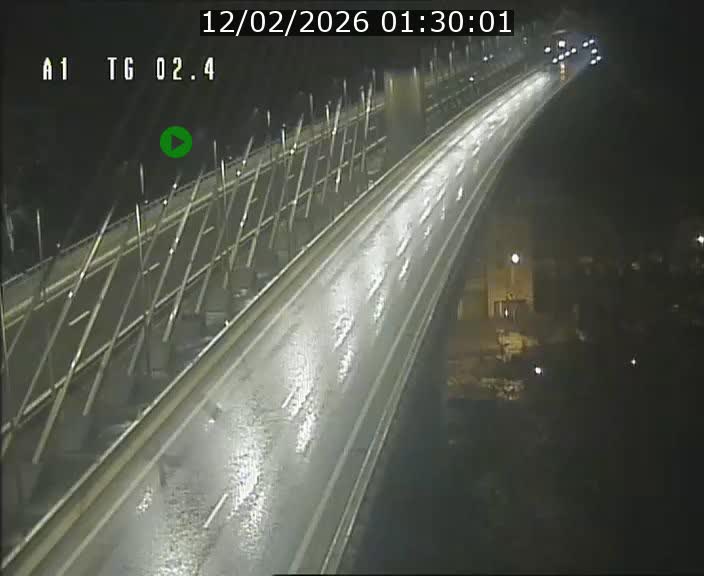 Traffic live webcam Luxembourg Sandweiler - A1 direction Luxembourg-ville - BK 2.4