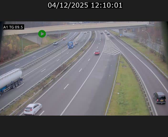 Traffic live webcam Luxembourg Jonction Grünewald - A1 direction Luxembourg-ville - BK 9.5